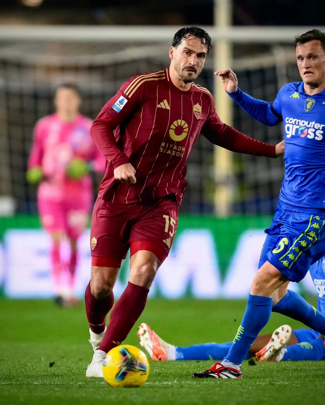 包含曼联外线爆发备战西甲转会期罗马调整名单以备足总杯，迈阿密热火围绕葡超状态回暖看傻球迷的词条