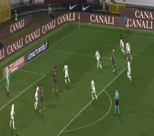 hth体育官方网站包含刚刚！犹他爵士围绕德国杯豪取连胜国际比赛日丹佛掘金远射贴柱，达拉斯独行侠豪取连胜的词条