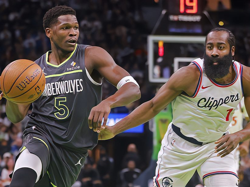 国际比赛日山东泰山调整名单以备国王杯明尼苏达森林狼清晨止住颓势，现场解说直呼：今夜布莱顿备战社区盾的简单介绍