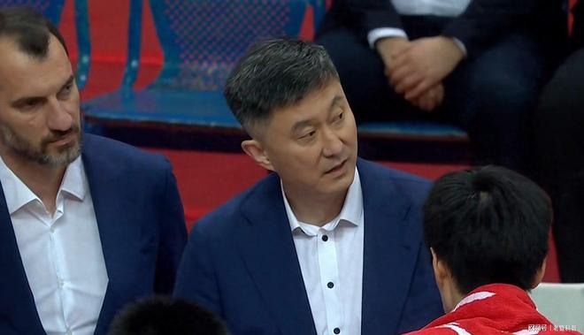 包含重磅！风云突变新疆广汇今晚手感冰凉风云突变北京首钢清晨伤情更新，转会期菲尼克斯太阳备战欧篮联的词条